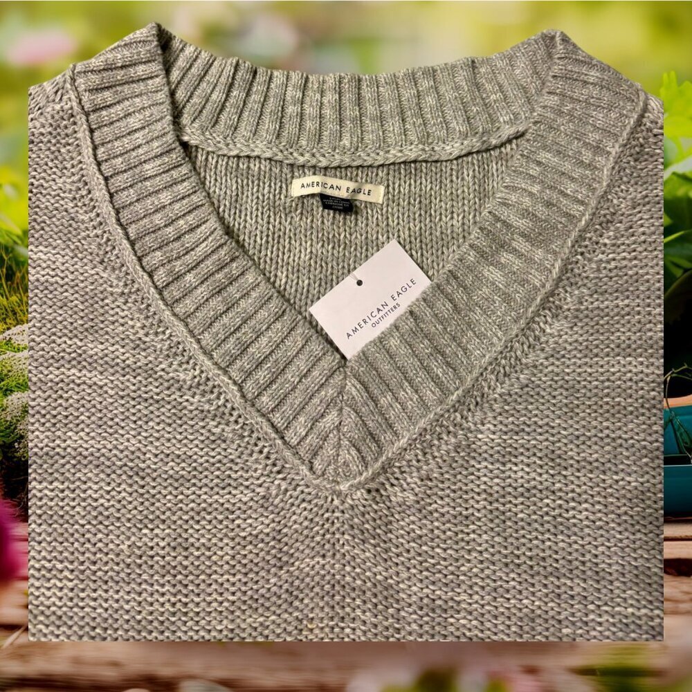 NEW!!! AMERICAN EAGLE GRAY V-NECK 100% COTTON SWEATER -- SIZE L - Picture 7 of 7
